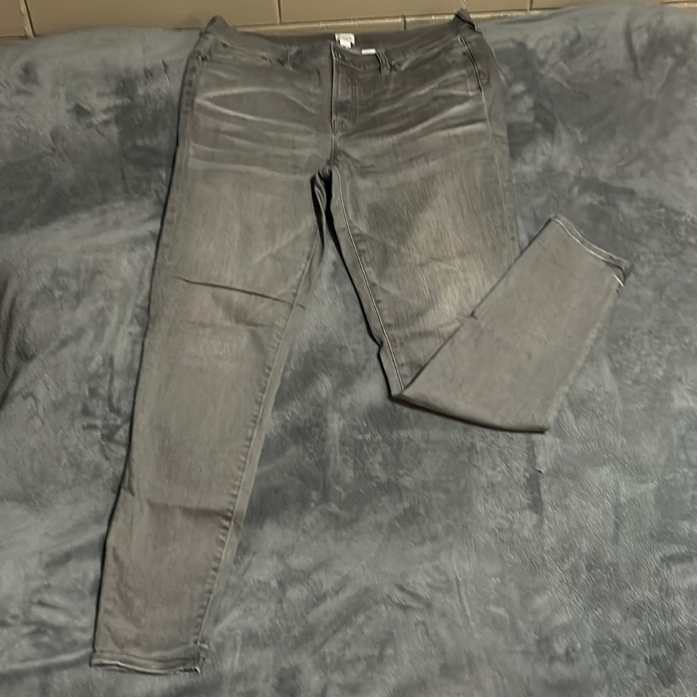 J Crew Women’s Jeans ❤️
